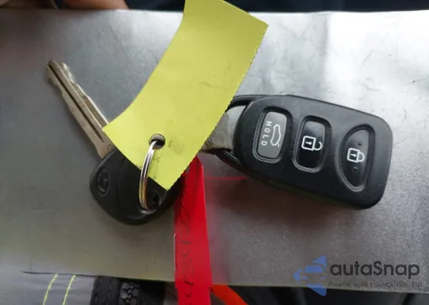 2015 Hyundai Elantra Se z USA, uszkodzony, nr VIN 5NPDH4AE2FH621862